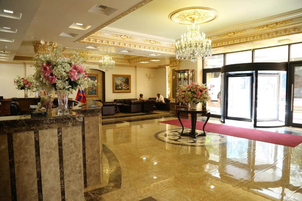 Royal Plaza-3